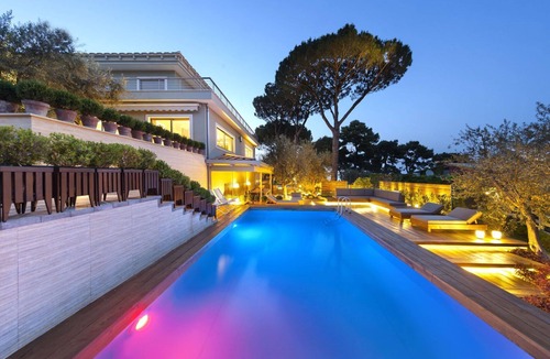 Priora Villa | Fior di Luna, exclusive property with private pool and jacuzzi