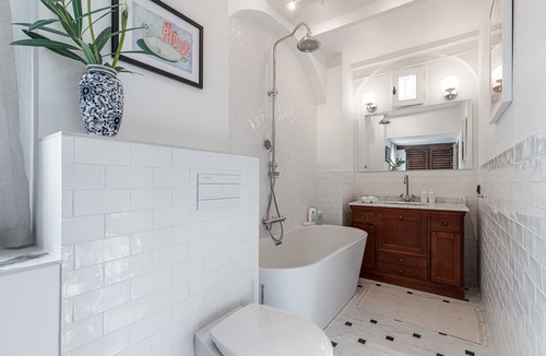 Saint-Jean-Cap-Ferrat Cottage | Fisherman's Cottage in the heart of Saint Jean