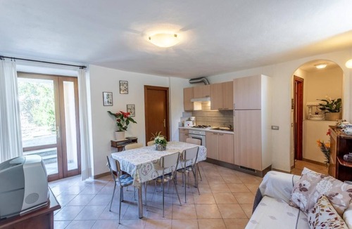 Vesio Apartment | Flat 'Casa Rita 3' with water view