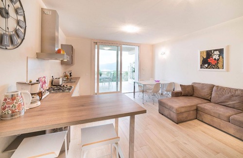 Albisano House | Flat Sunrise