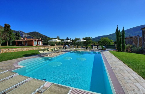 Santa Maria del Giudice Apartment | Flavia 4 - Vacation Rental with swimming pool in Lucca