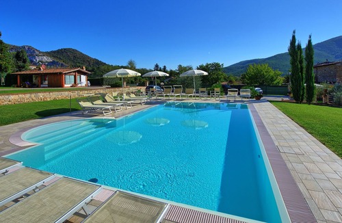 Santa Maria del Giudice Apartment | Flavia 5 - Vacation Rental with swimming pool in Lucca