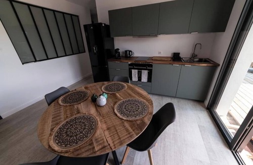 Saint-Paul-en-Foret Villa | For rent, on the second floor of our Californian villa