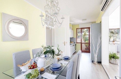 Forte dei Marmi Villa | FORTE DEI MARMI House 150 metres from the Beach