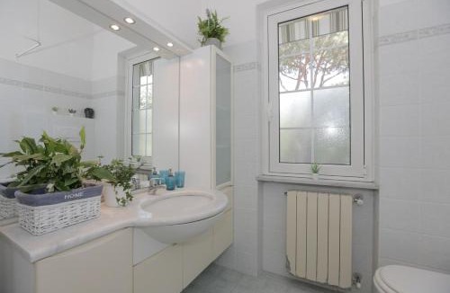 Ronchi Apartment | FORTE DEI MARMI - 500m to the sea