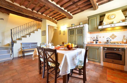 Licetro Apartment | Francesca 2, Villa Ricetro, Camaiore, Lucca and Viareggio