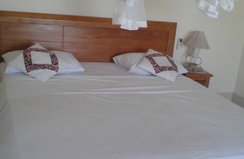 Seraya House | Frangipani Inn & Restaurant