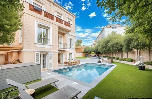 Riou - Petit Juas - Av de Grasse Villa | FRGK "VILLA La Cote D'Azur"