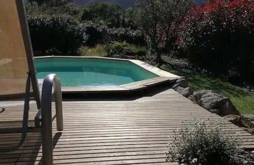 Bagnols-en-Foret House | Gîte de charme avec piscine privative