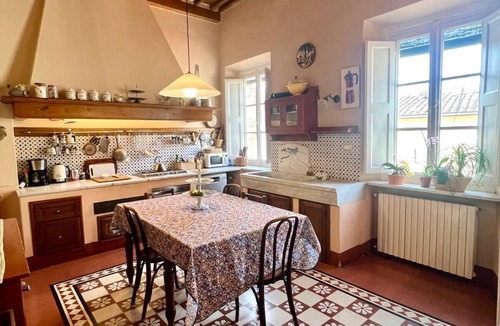 Lucca Historical Center Apartment | Gabry's Rooftop Terrace Home with breathtaking Views of Lucca & Tuscany