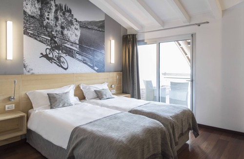 Torbole sul Garda Hotel | Garda Hotel Forte Charme