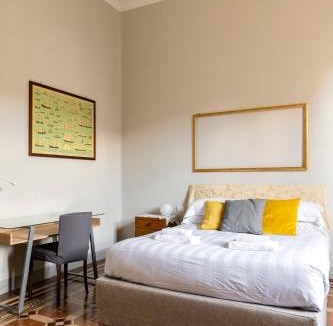 Florence Villa | Garden Villa for Groups, Central Florence Base