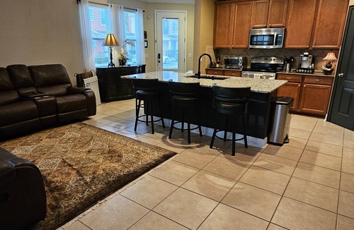 Sanford House | Gated, quiet 3 bdrm 3 bath townhome at Sanford, Heathrow & Lake Mary junction.