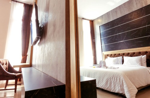 Dinoyo Hotel | Giri Palma Hotel