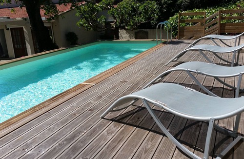 La Colle-sur-Loup Apartment | Gite Le Clos Du Loup Apartment