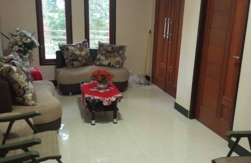 Ambon House | Gloria Guest House