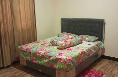 Ambon House | Gloria Guest House