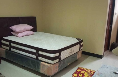 Ambon House | Gloria Guest House