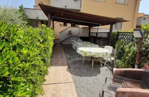 Vada Apartment | GO 300 MT From THE SEA 6/8 Beds