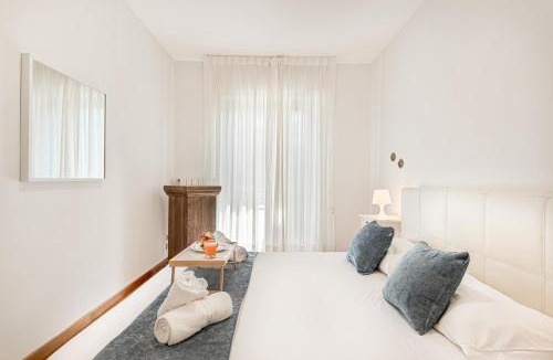 Marina di Pietrasanta Apartment | GOLDEN LUXE - Private Garden 3 Bedrooms and Parking