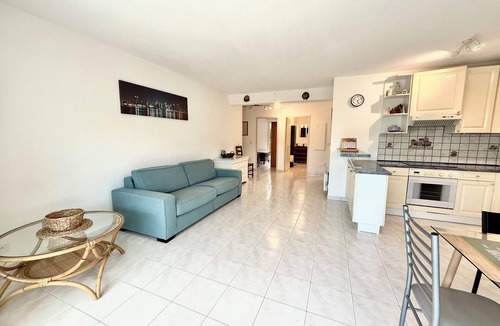 Golfe Juan Apartment | Golfe-Juan – 4 People – Garden & Garage