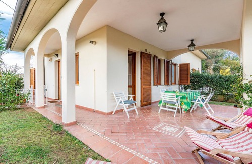 San Vincenzo House | Gorgeous home in San Vincenzo -LI-