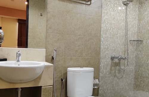 Panunggangan Utara Hotel | Grand Serpong Hotel