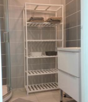 Golfe Juan Apartment | Grand studio climatisé en bord de mer avec parking sécurisé