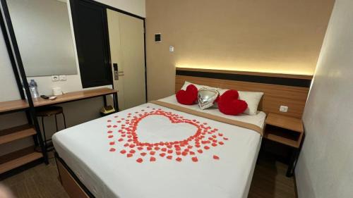 West Semarang Hotel | Grand Valora Puspowarno Kostel