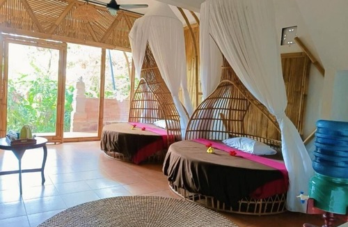 Selat Bed & Breakfast | Great Mountain Views