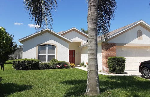 Esprit House | Great vacation home with private pool! nOnly 15 minutes to Disneyworld!