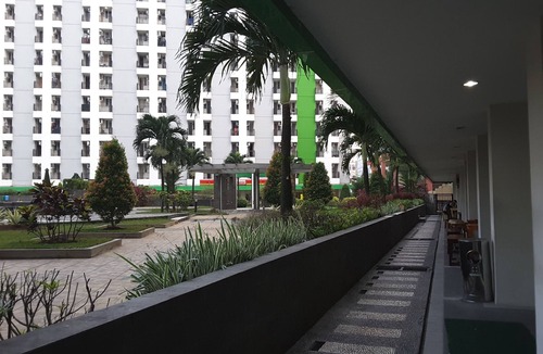 South Tangerang Apartment | Green Lake View Luxury Apartment by Indah
