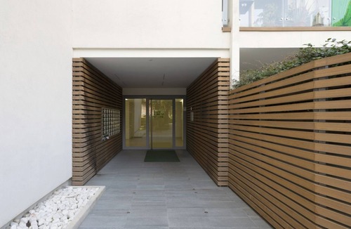 Aurelio Apartment | Green park apartment