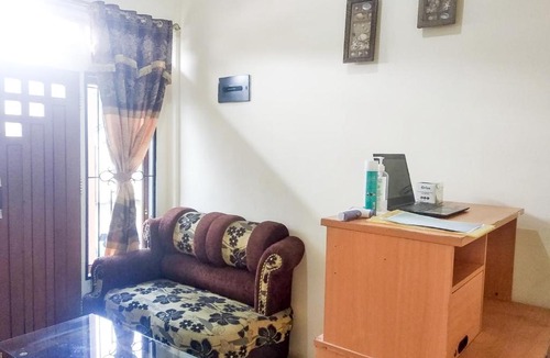 Jambi Hotel | Griya De Riz Syariah Mitra RedDoorz