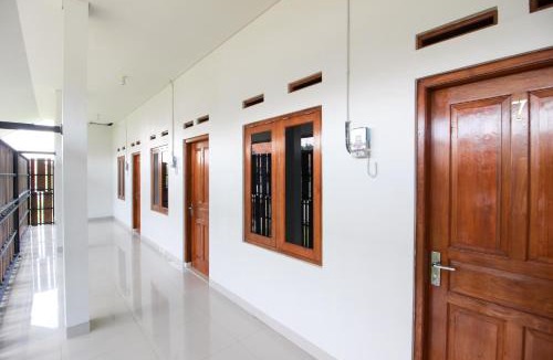 Tegalrejo Hotel | Griya Izzara Guest House Syariah