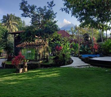 Pakem House | Guest House B