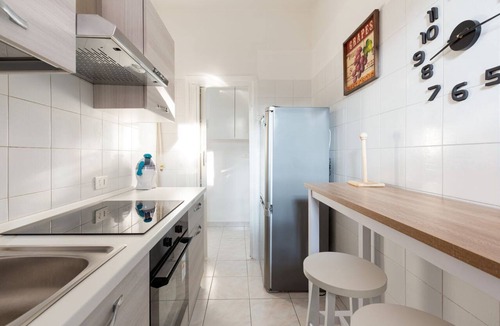 Quartiere Mazzini Apartment | GuestHost - Corvetto M3 - Bright Apt. with balcony!