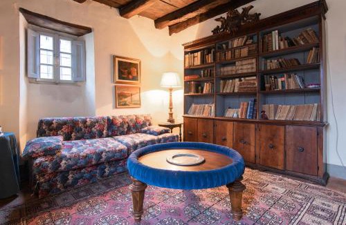 San Romano in Garfagnana Apartment | GuestHost - Sillicagnana Castle Villa with Swimming Pool!