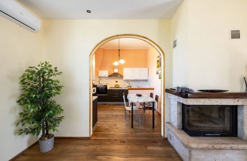 Ponte di Gabbiano Apartment | GuestHost - Minuetto Apartment with parking