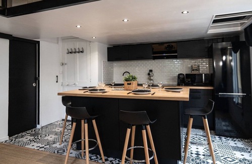 Saint-Augustin Apartment | GuestReady - Aesthetic Nior near Carras Beach