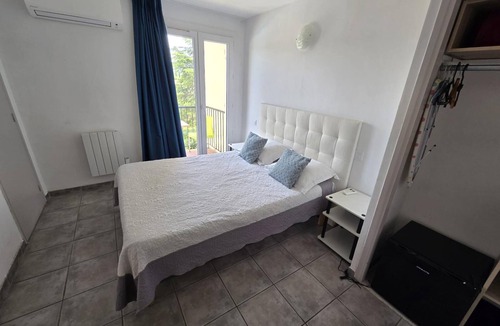 Peymeinade Hotel | Hôtel de la Poste