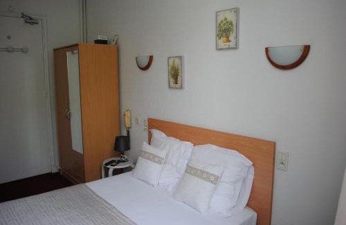 Cros-de-Cagnes Hotel | Hôtel La Villa des Oliviers