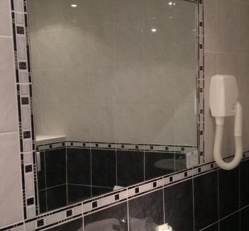Jean-Medecin Hotel | H33 Hôtel