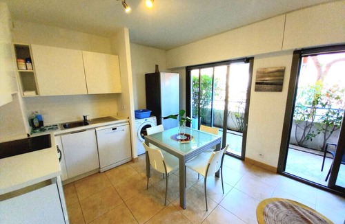 Menton Apartment | Hambury Palace (Relax and Fitness)Free Parking