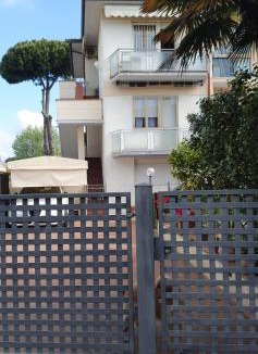 Lido di Camaiore Apartment | Happy King