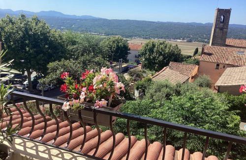 Fayence Apartment | Hauts de st pierre 3 chambres belle terrasse climatisation