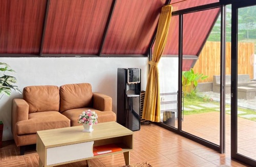 Ngamprah Cabin | Heavenly 1 - Private Triangle