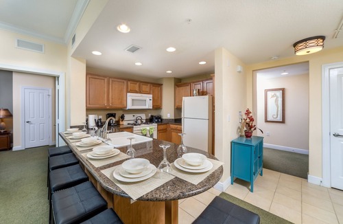 Reunion Condo | Heritage Crossing Retreat | 3 bed, 2 bath | Stunning Views | 2 balconies