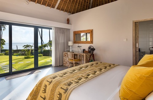 Tulamben Villa | Hidden Gem Beachfront Villa in Peaceful Eastern Coast