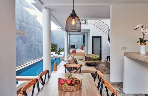 Batu Bolong Villa | 🎖Hidden Gem of Canggu Centre,5min walk Echo Beach